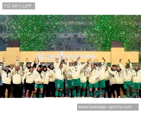 国安新援茹子楠与邓捷夫加盟助力球队防线升级